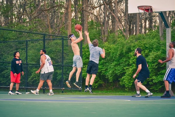 Quels exercices de renforcement des abdominaux sont les plus efficaces pour les pratiquants de yoga?